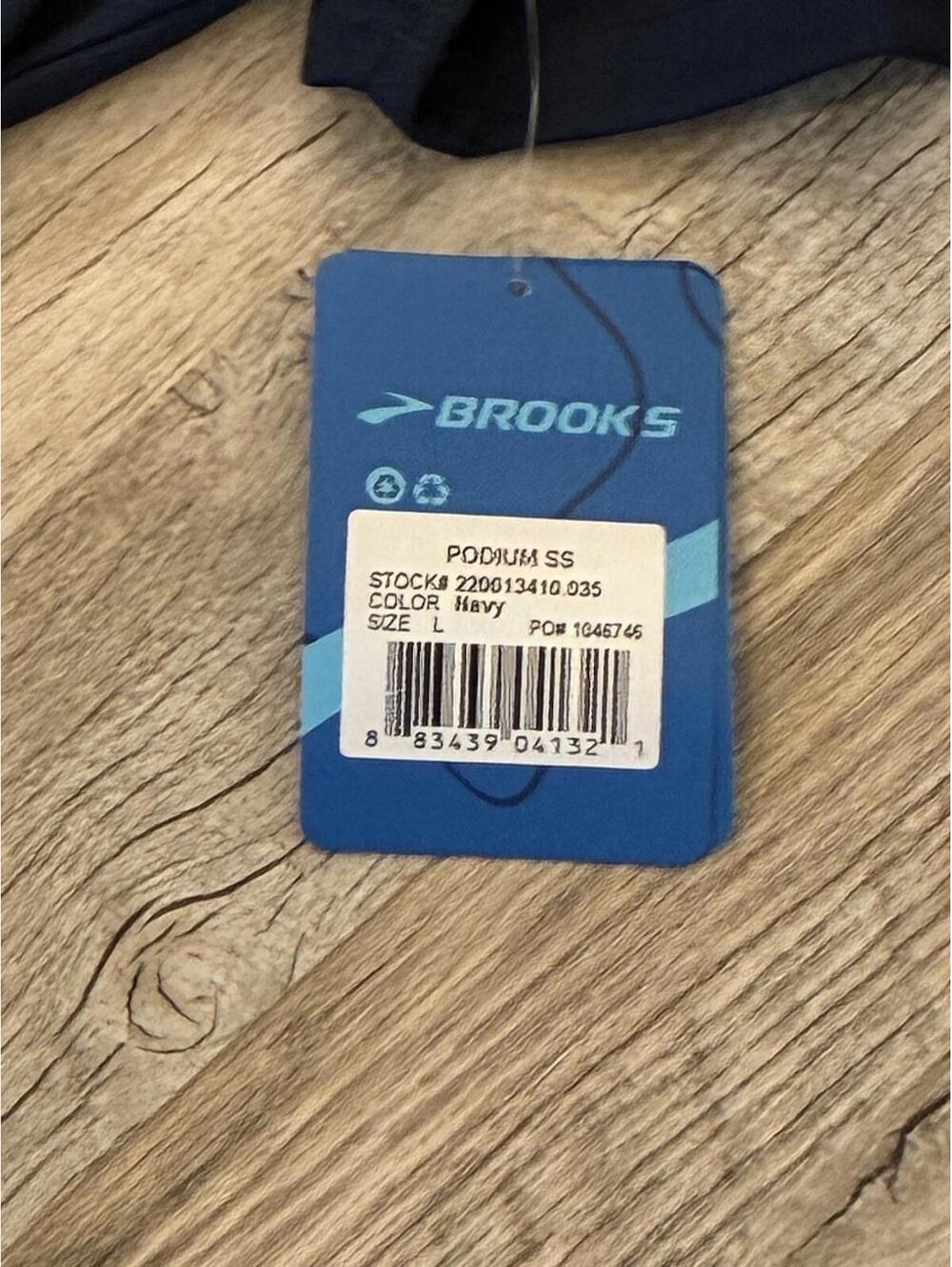 Brand New Women's Brooks Podium SS Shirt Navy Shirt Large - Picture 3 of 5